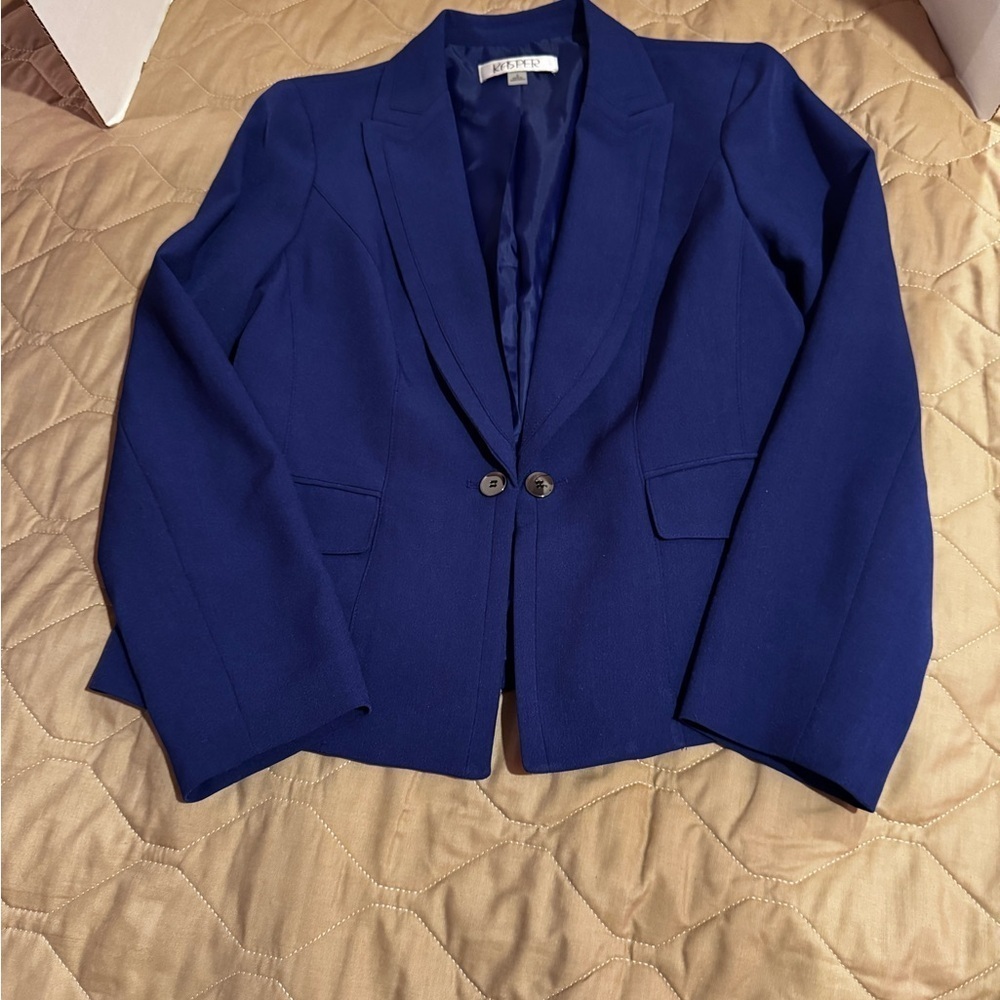 Kasper Blazer Jacket Women’s 6 Blue Blazer Long Sleeves Two Buttons Two Pockets